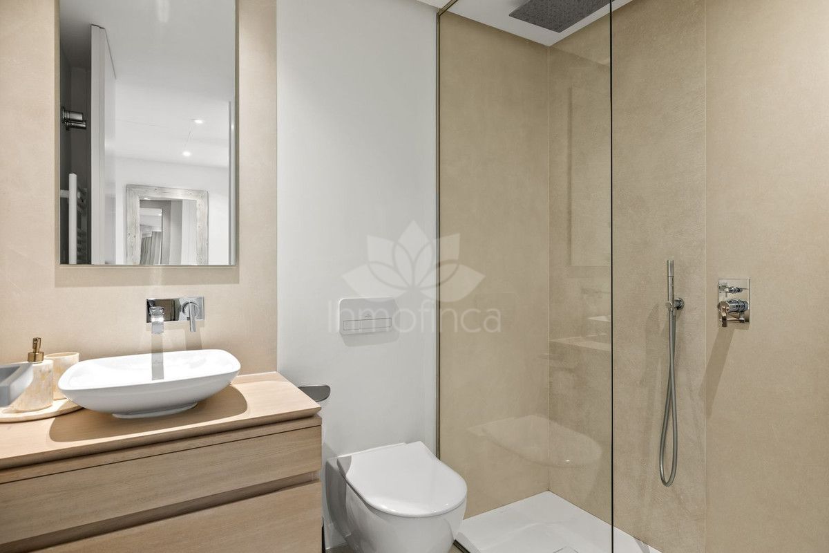Ground Floor Apartment in Nueva Andalucia, Marbella