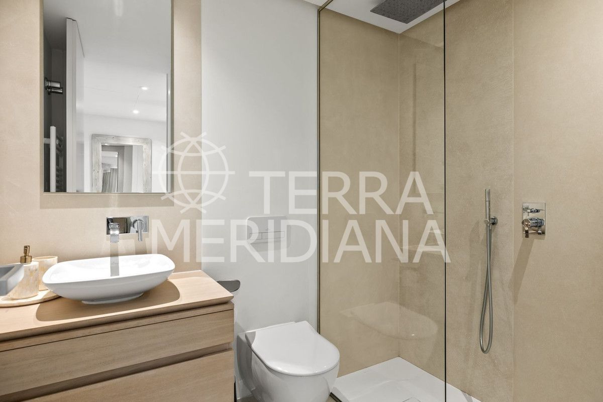 Ground Floor Apartment in Nueva Andalucia, Marbella