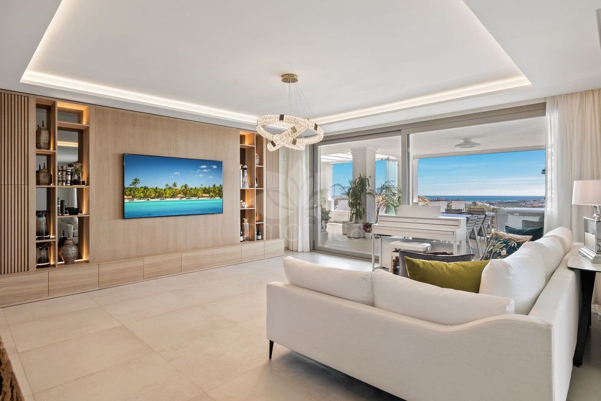 Ground Floor Apartment in Nueva Andalucia, Marbella