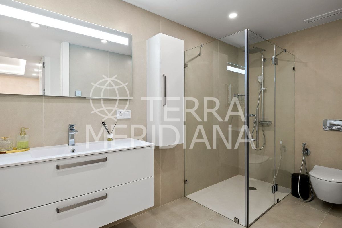 Ground Floor Apartment in Nueva Andalucia, Marbella