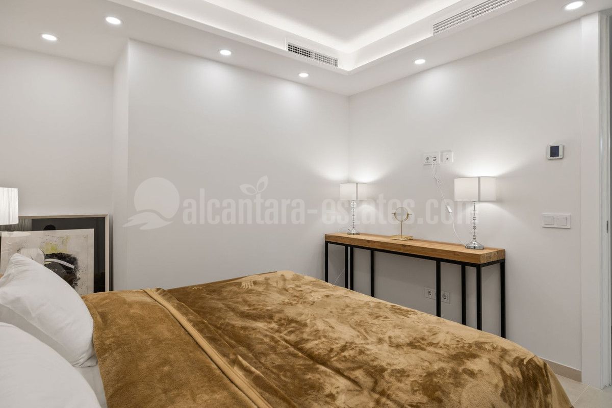 Ground Floor Apartment in Nueva Andalucia, Marbella