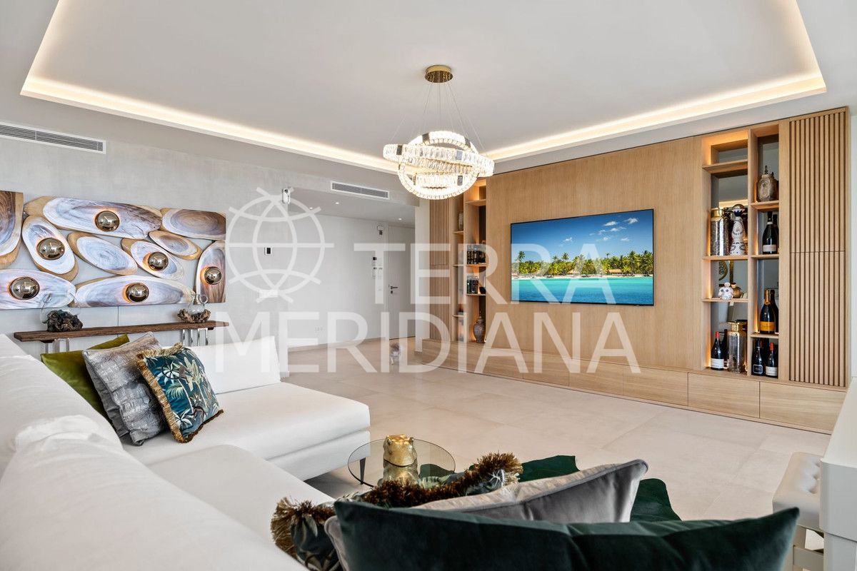 Ground Floor Apartment in Nueva Andalucia, Marbella