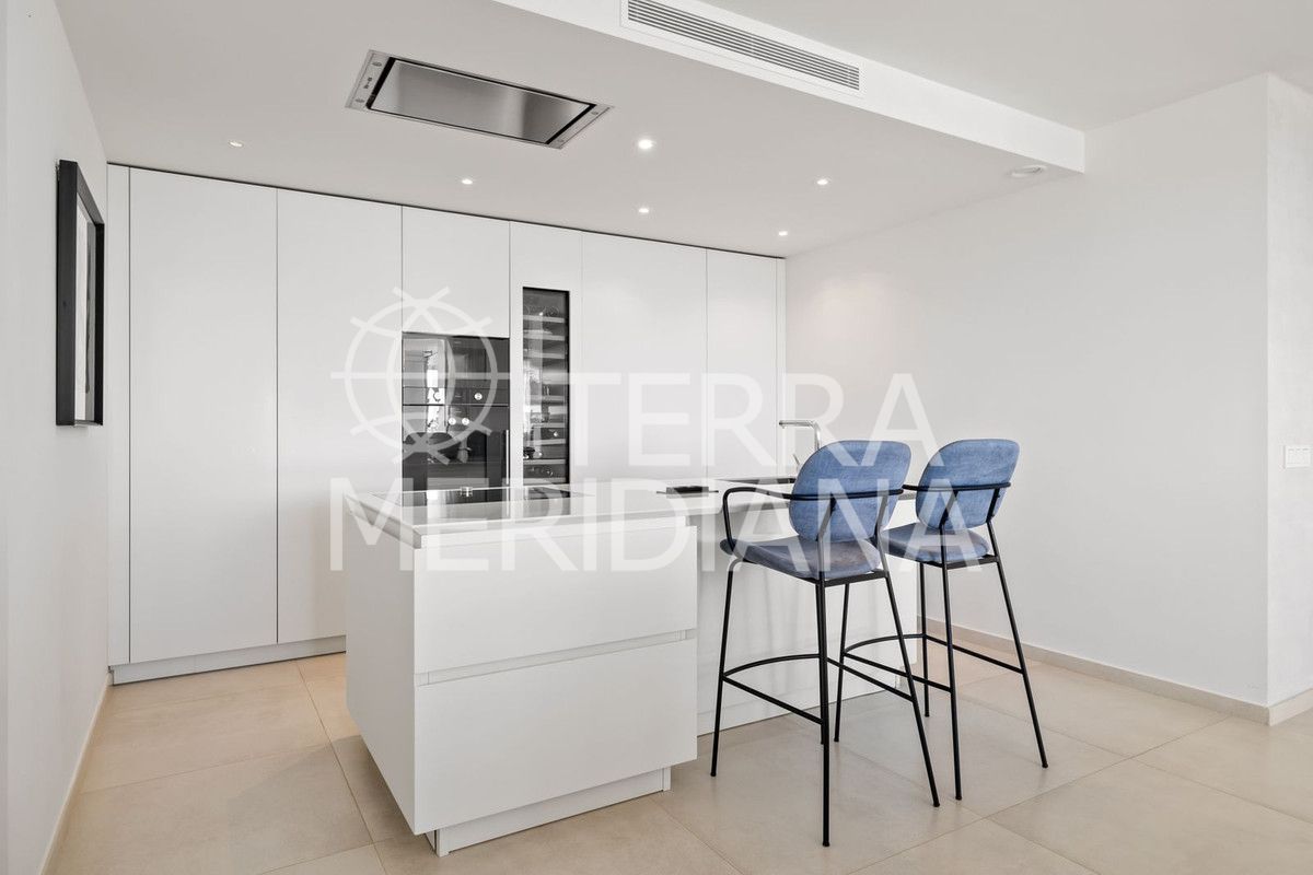 Ground Floor Apartment in Nueva Andalucia, Marbella