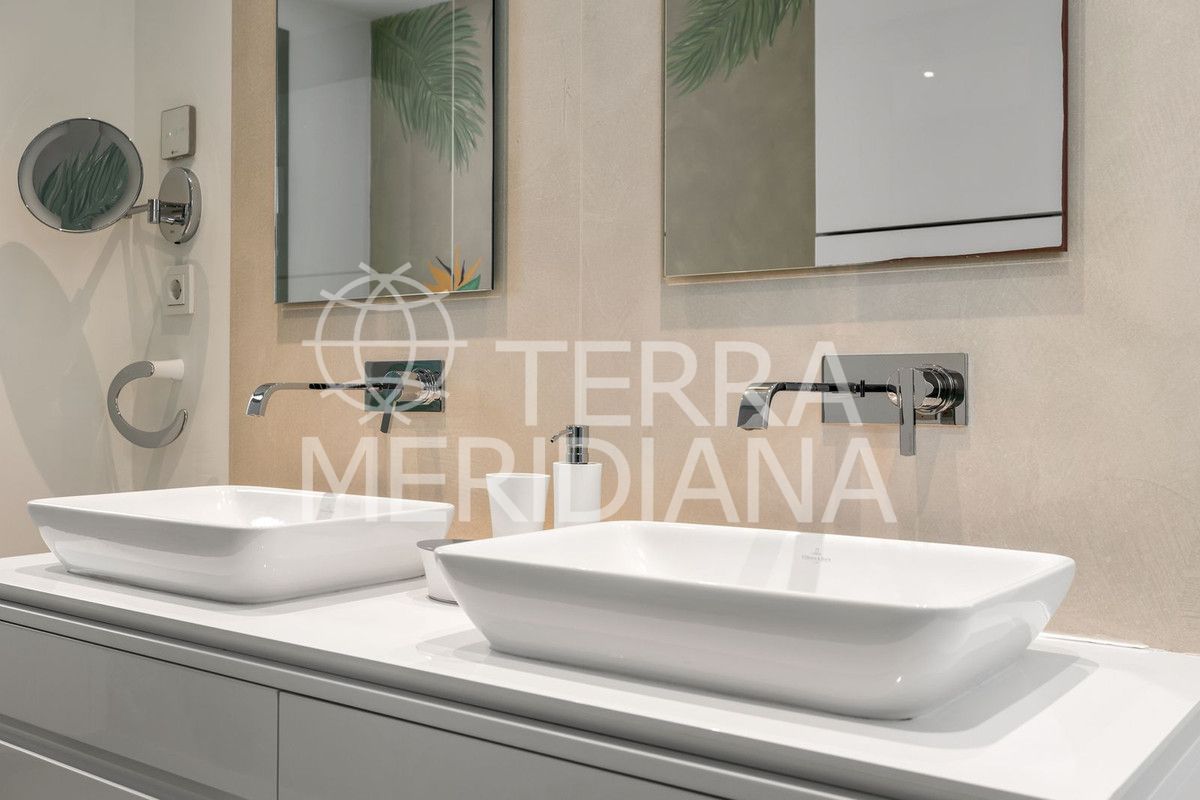 Ground Floor Apartment in Nueva Andalucia, Marbella
