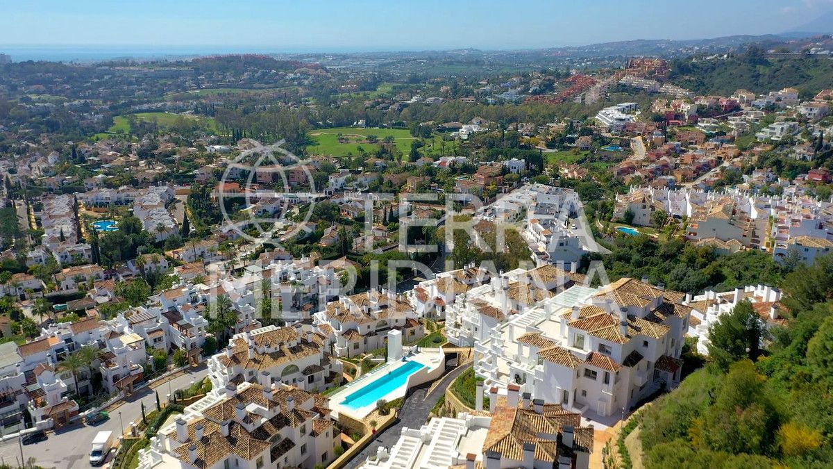 Ground Floor Apartment in Nueva Andalucia, Marbella