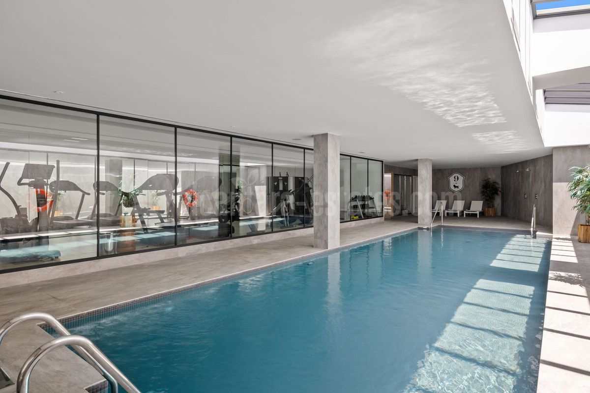 Ground Floor Apartment in Nueva Andalucia, Marbella