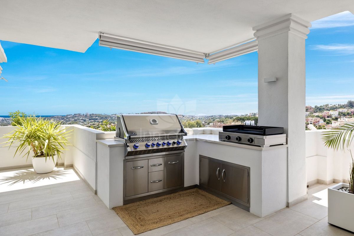 Ground Floor Apartment in Nueva Andalucia, Marbella