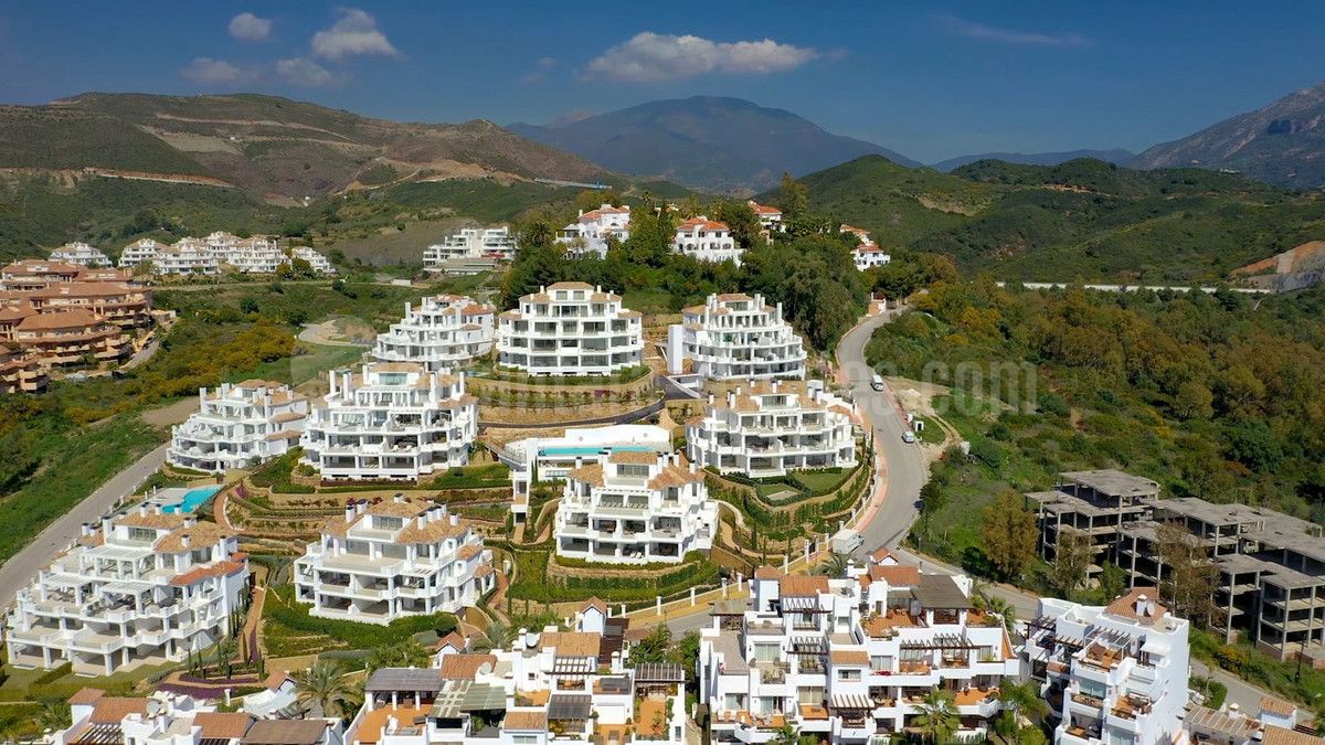 Ground Floor Apartment in Nueva Andalucia, Marbella