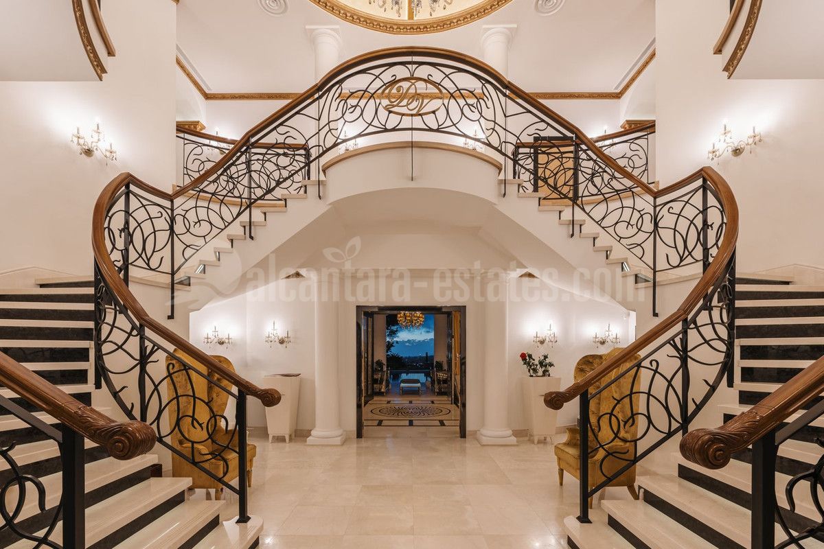 Villa in Hacienda las Chapas, Marbella
