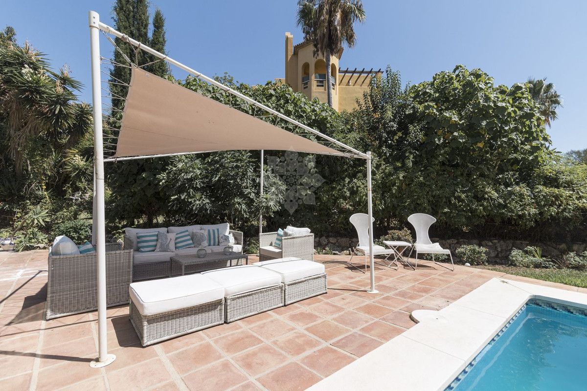 Villa in El Rosario, Marbella
