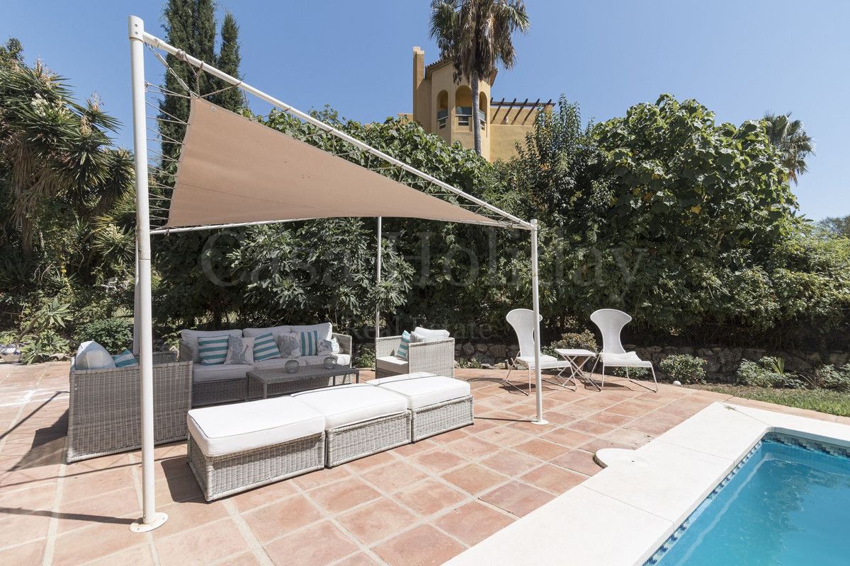 Villa en El Rosario, Marbella