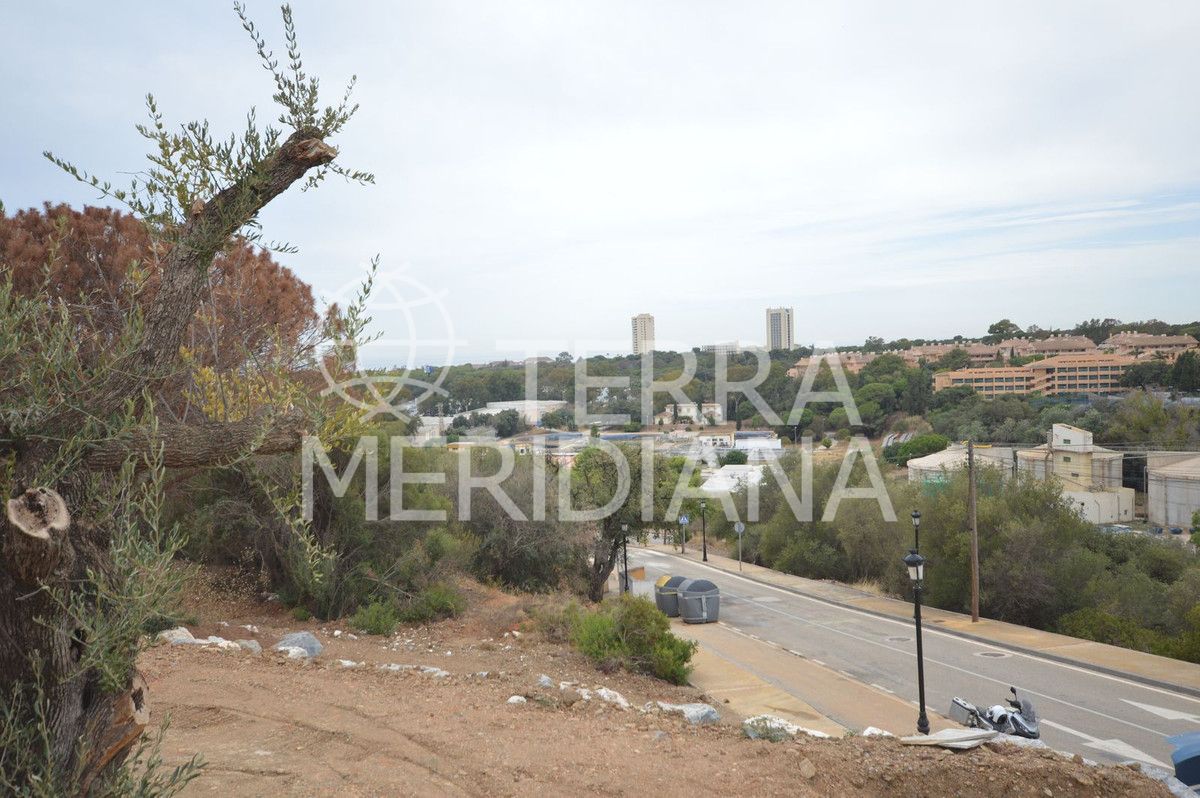 Plot in Elviria, Marbella