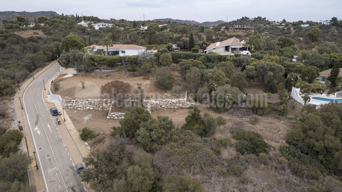 Plot in Elviria, Marbella