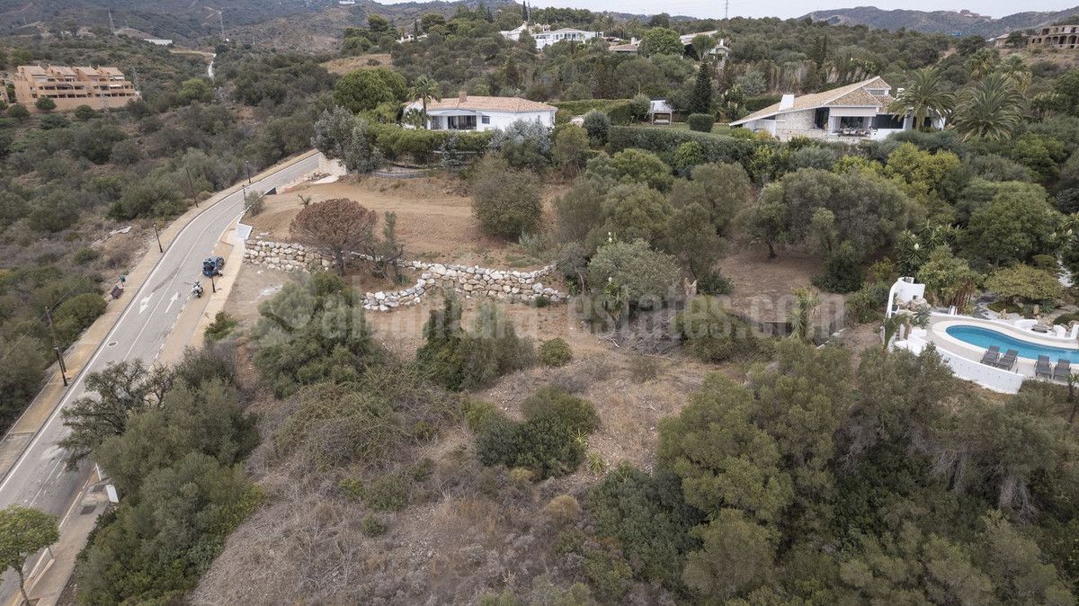 Plot in Elviria, Marbella
