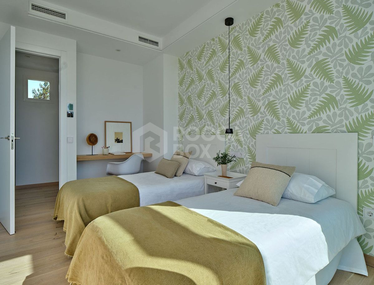 Villa for sale in Marbella City, Marbella (All)