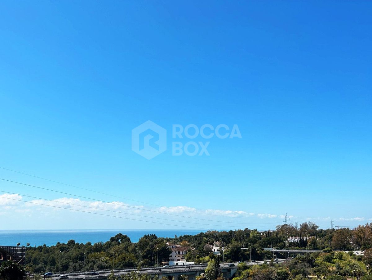 Villa for sale in Marbella City, Marbella (All)