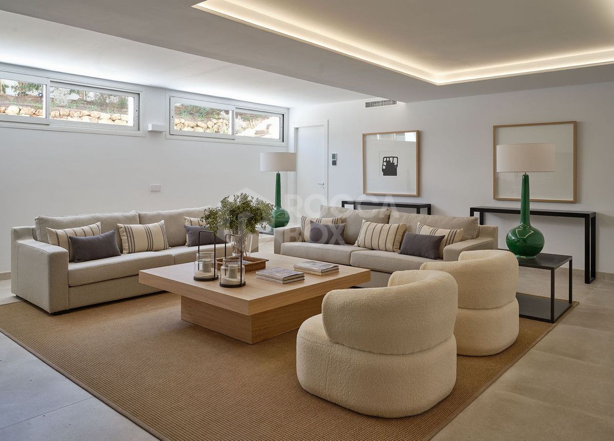 Villa for sale in Marbella City, Marbella (All)