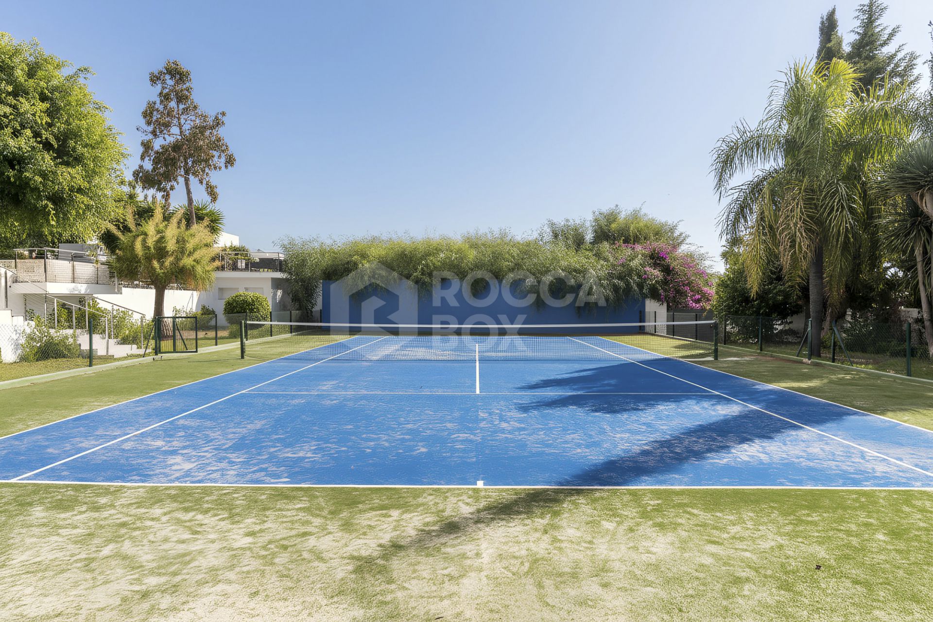 Villa for sale in Marbella City, Marbella (All)