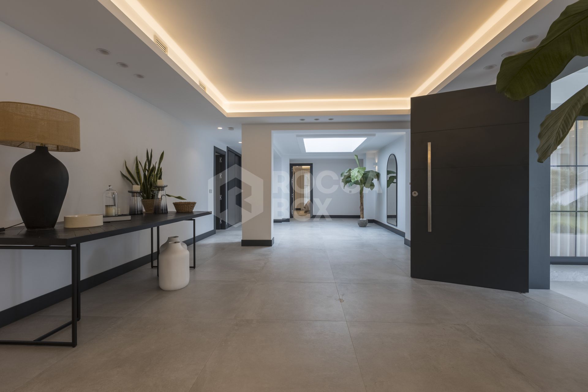 Villa for sale in Marbella City, Marbella (All)