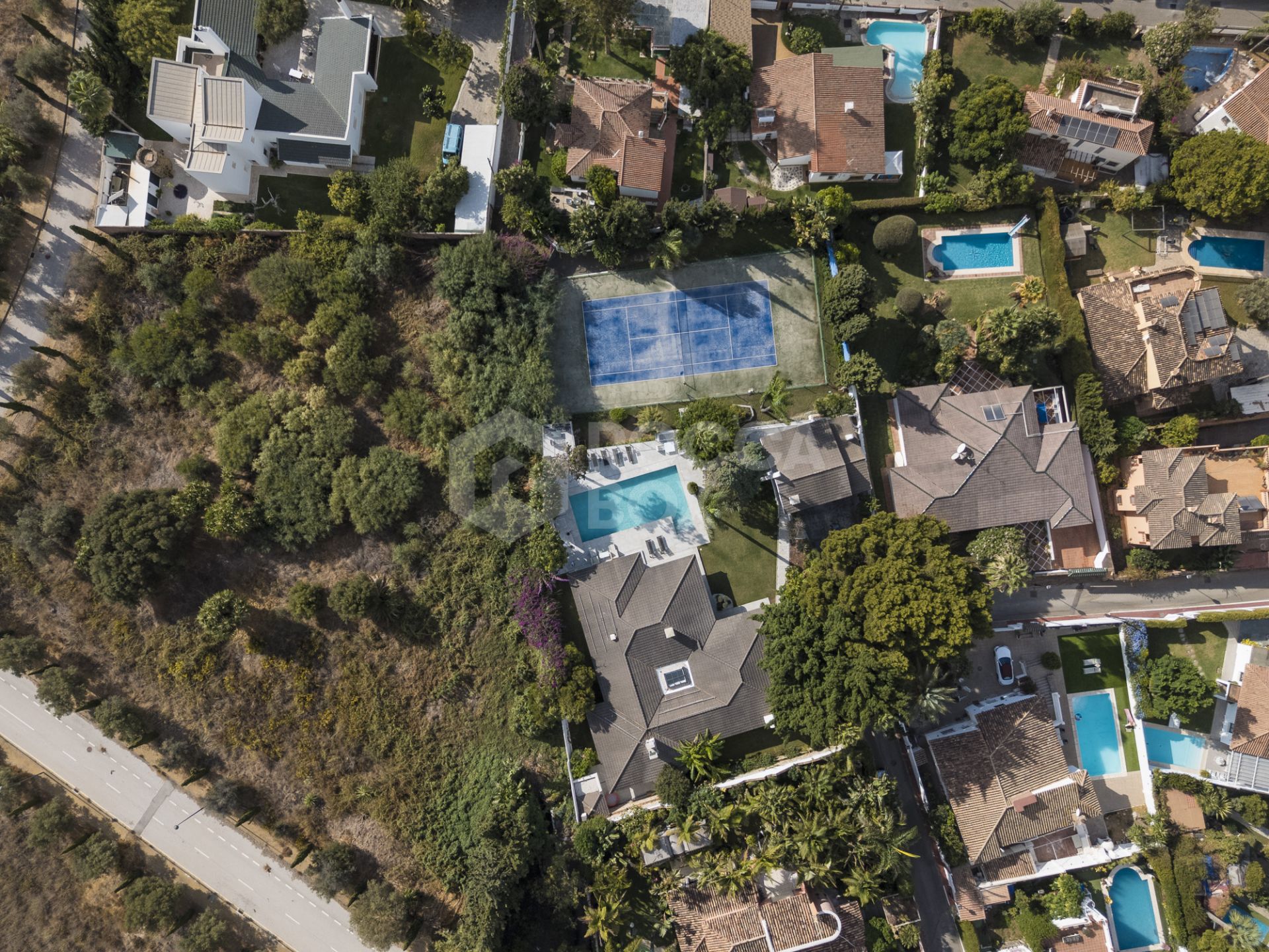 Villa for sale in Marbella City, Marbella (All)