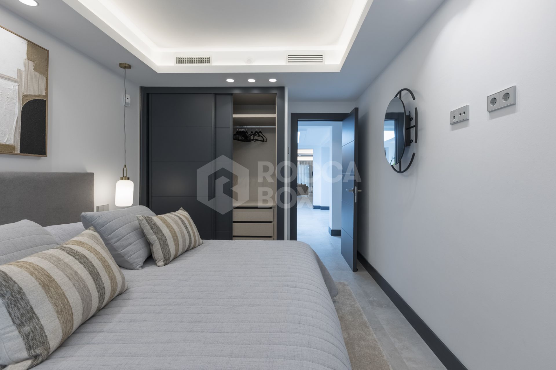 Villa for sale in Marbella City, Marbella (All)