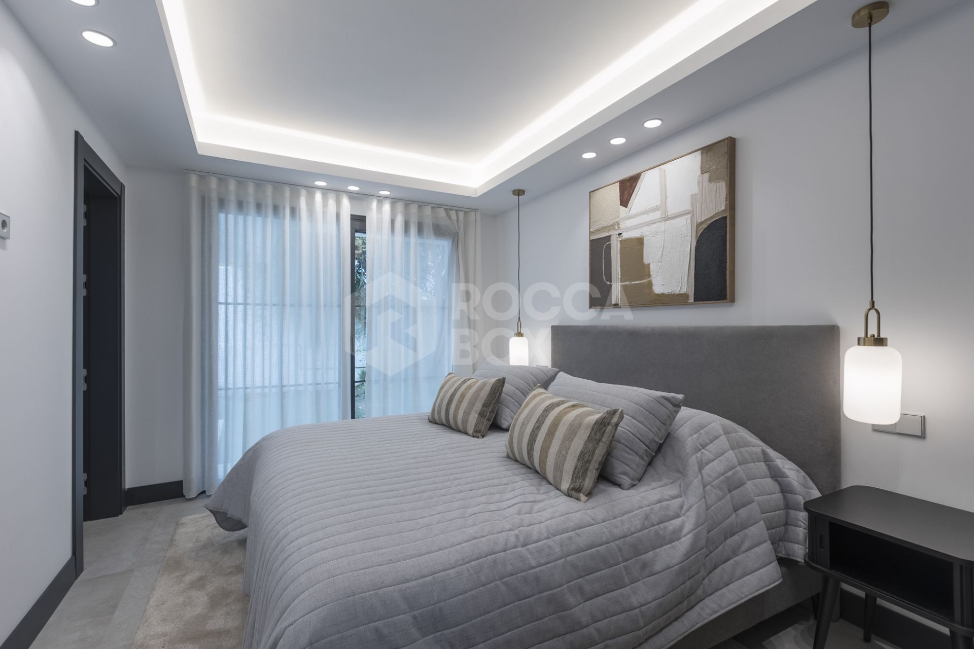 Villa for sale in Marbella City, Marbella (All)