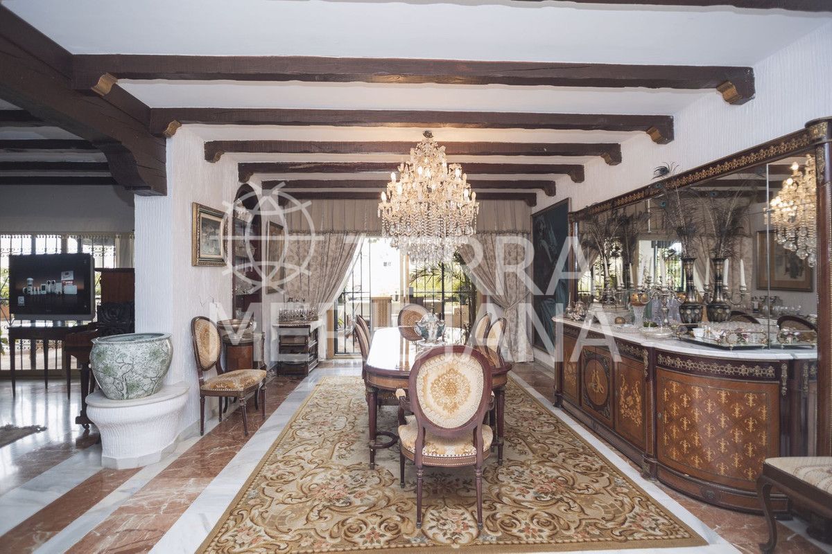 Villa in Marbella, Marbella