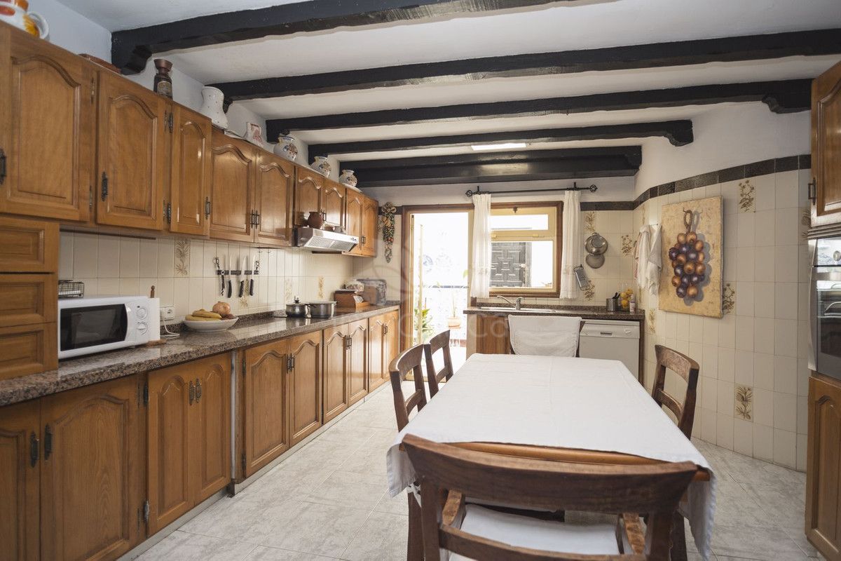 Villa in Marbella, Marbella