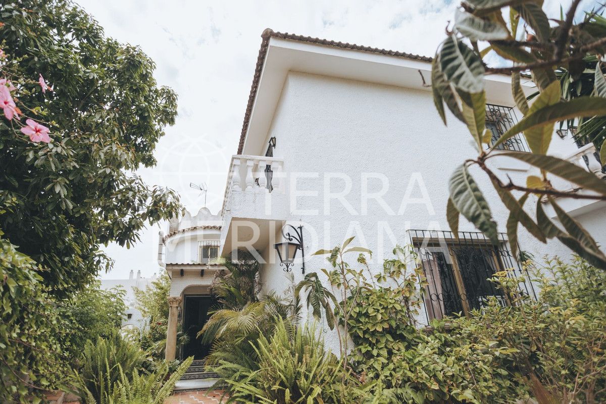 Villa in Marbella, Marbella