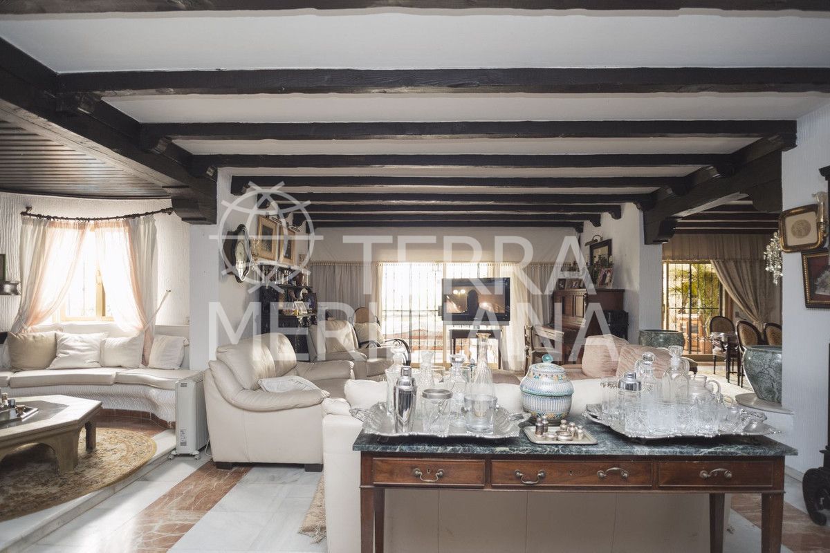 Villa in Marbella, Marbella