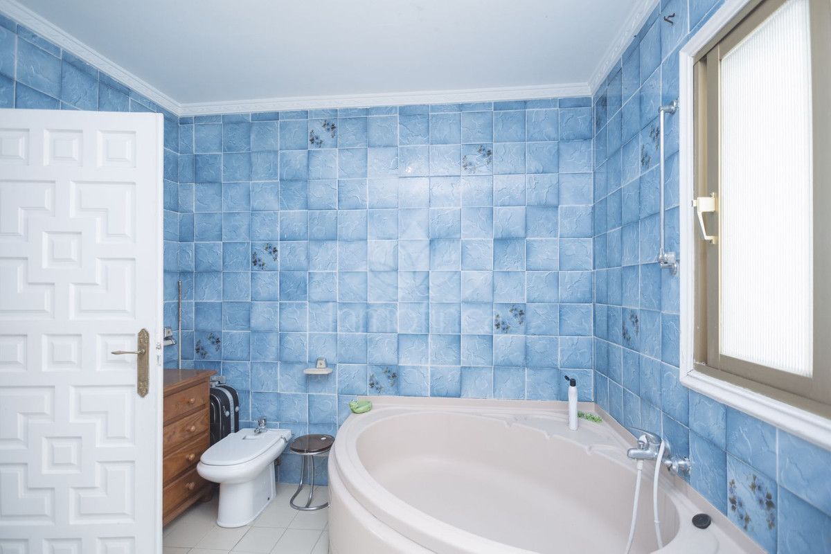 Villa in Marbella, Marbella