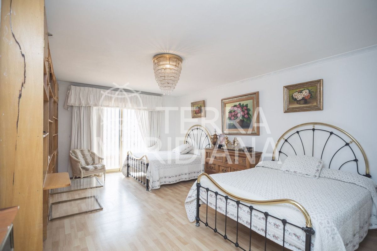 Villa in Marbella, Marbella