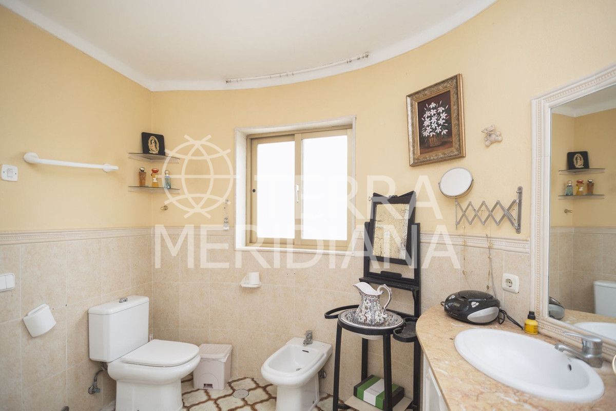 Villa in Marbella, Marbella