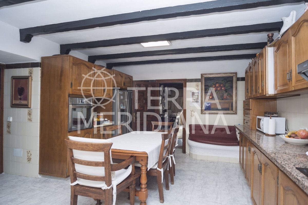 Villa in Marbella, Marbella