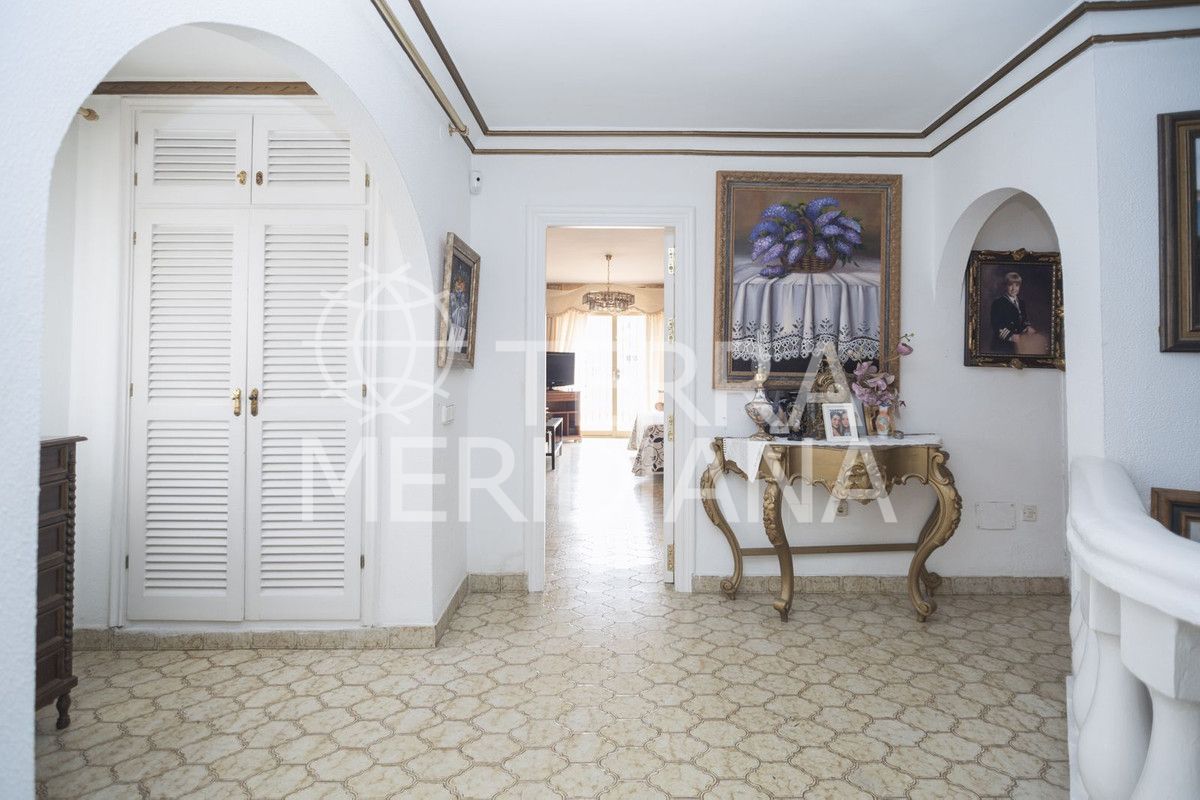 Villa in Marbella, Marbella