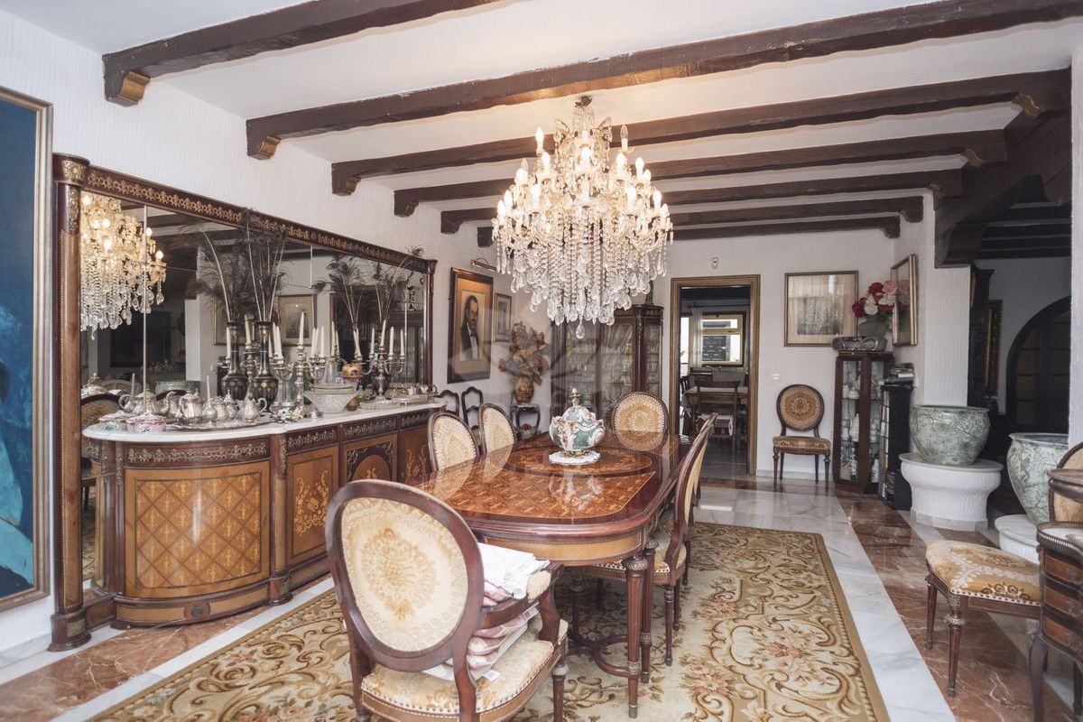 Villa in Marbella, Marbella