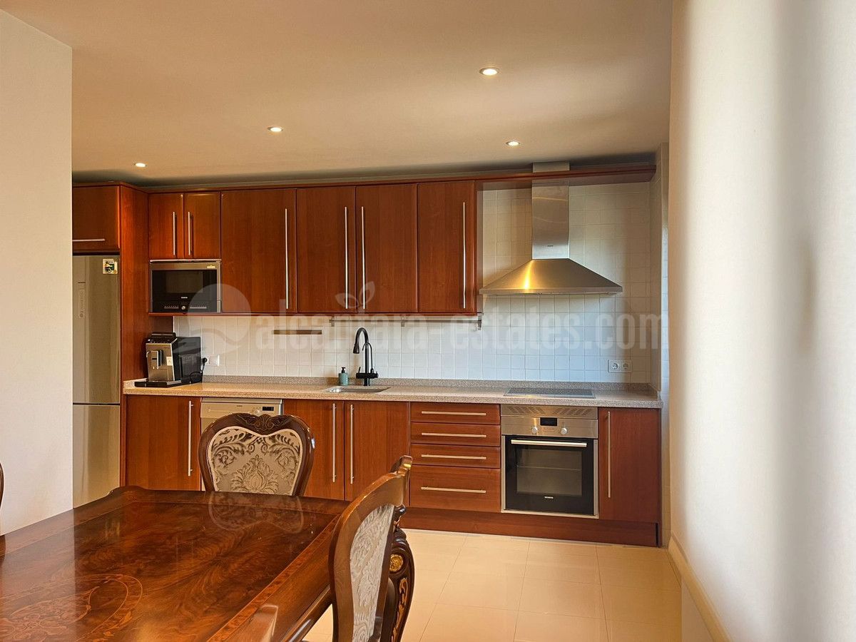 Apartment in Marbella Golden Mile, Marbella