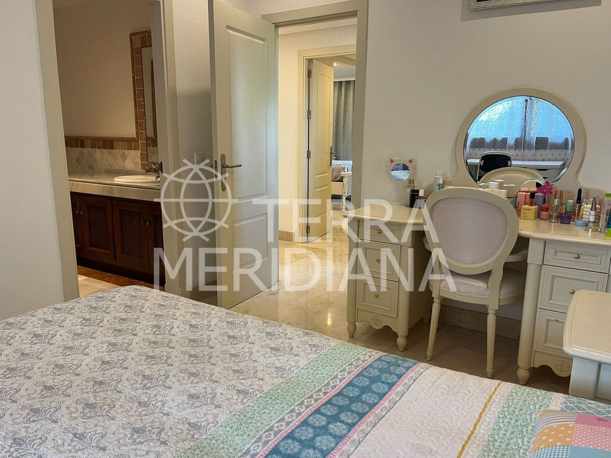 Apartment in Marbella Golden Mile, Marbella