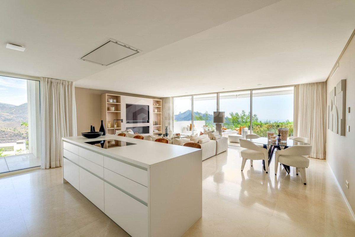 Ground Floor Apartment for sale in Ojen