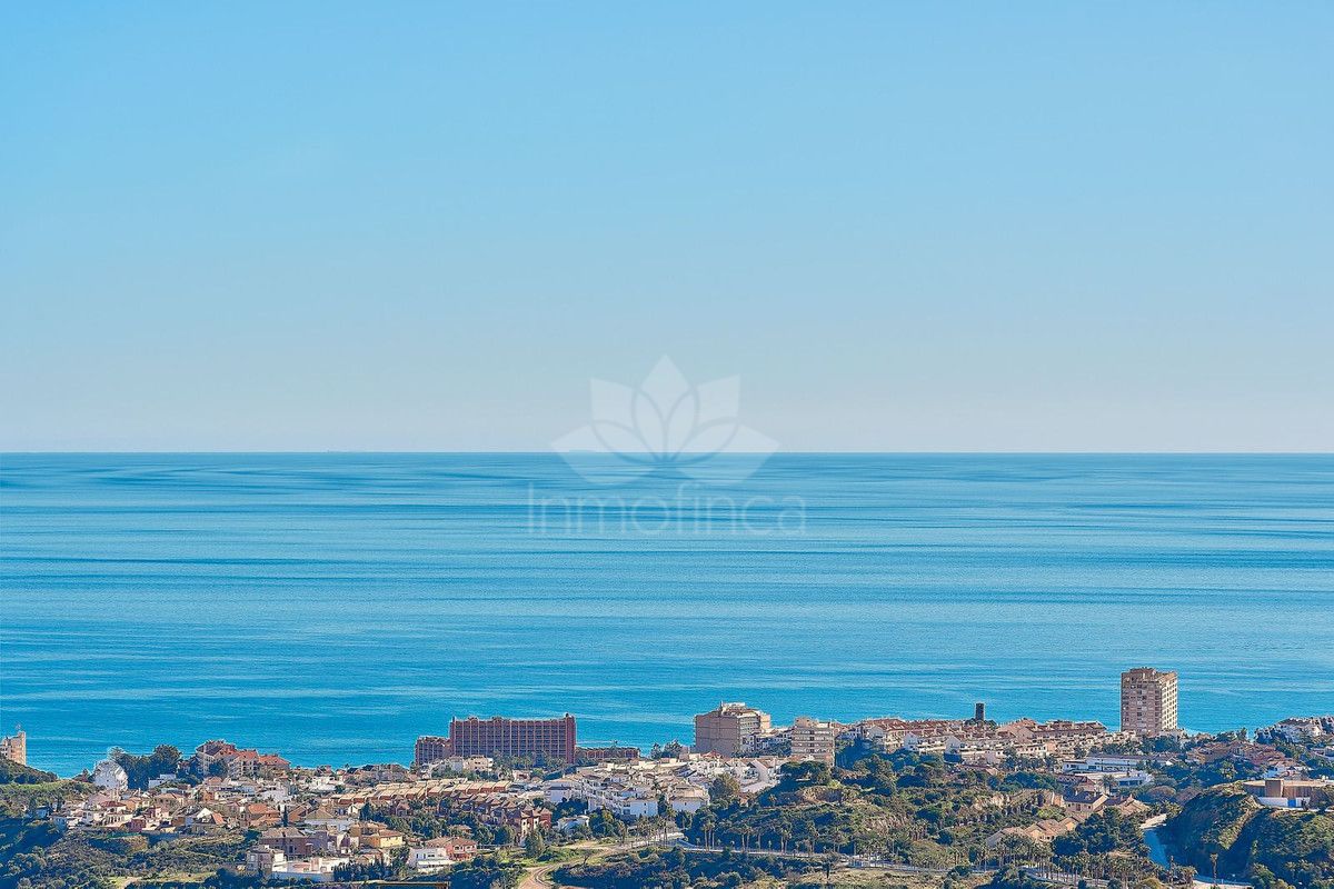 Parcela en Benalmadena