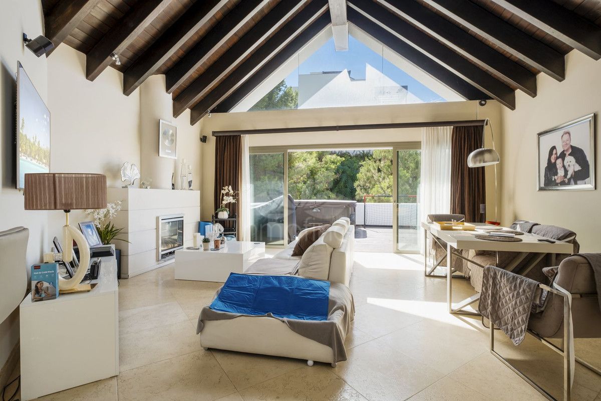 Apartamento en Los Flamingos, Benahavis