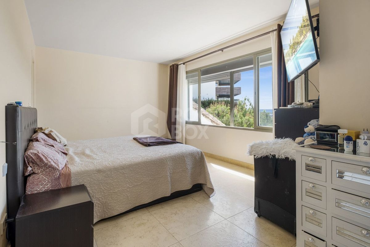 Apartment for sale in Los Flamingos, Benahavis