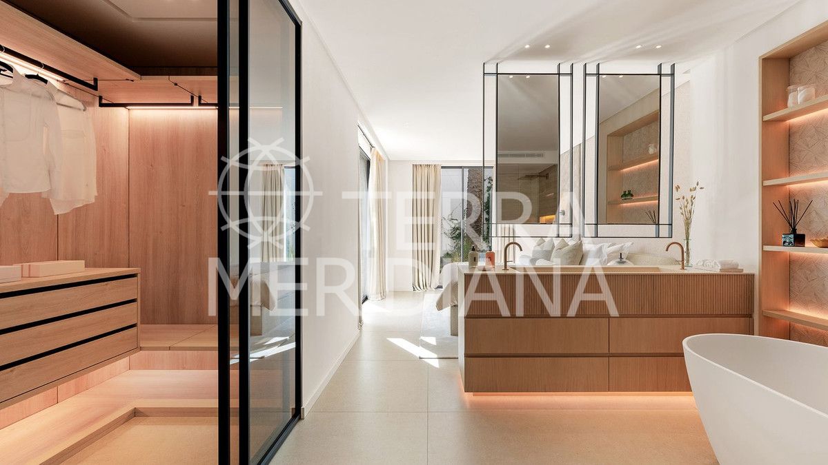 Villa in Nueva Andalucia, Marbella