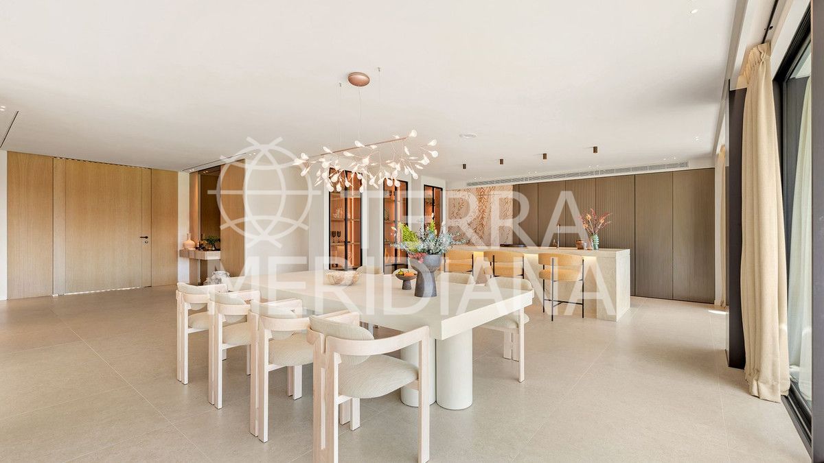 Villa in Nueva Andalucia, Marbella