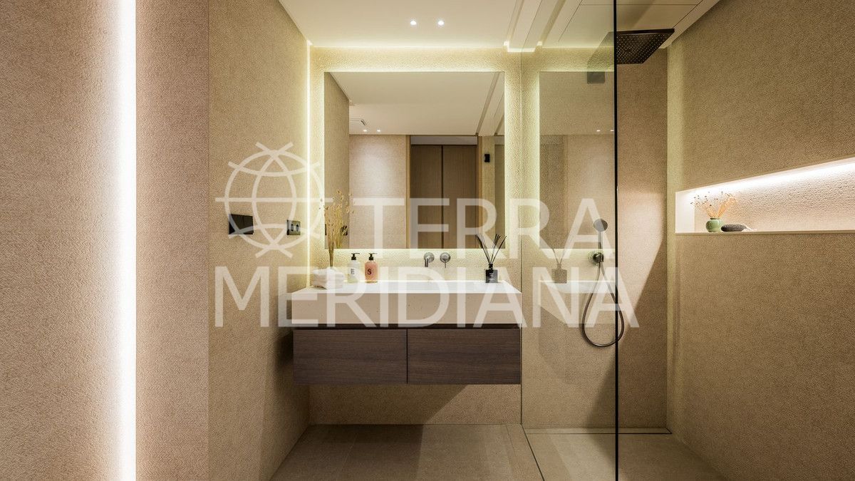 Villa in Nueva Andalucia, Marbella