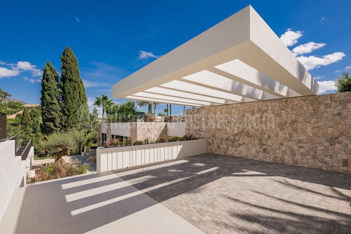 Villa in Nueva Andalucia, Marbella