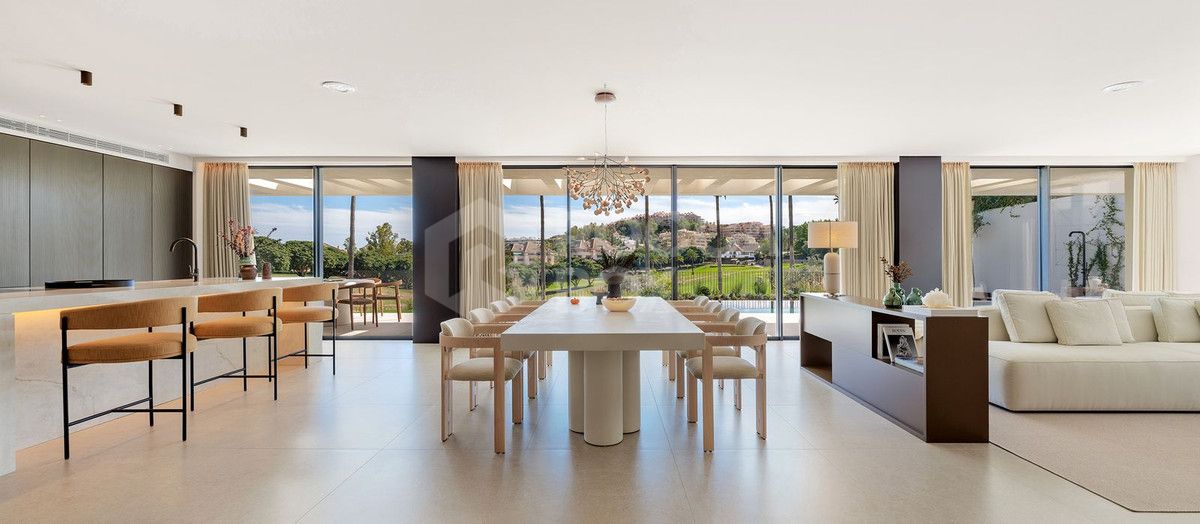 Villa for sale in Nueva Andalucia, Marbella (All)