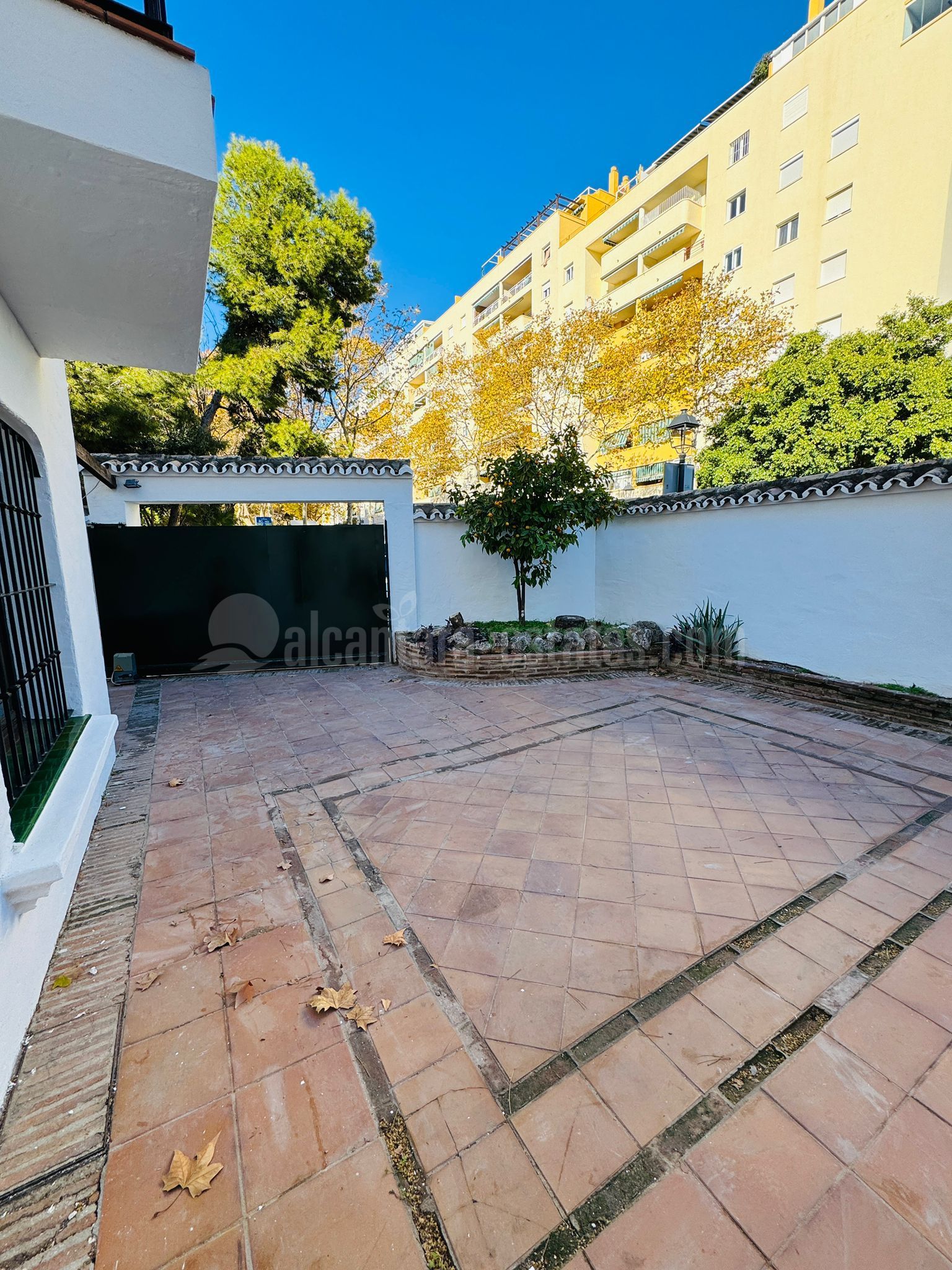 Town House in Huerta Belón, Marbella