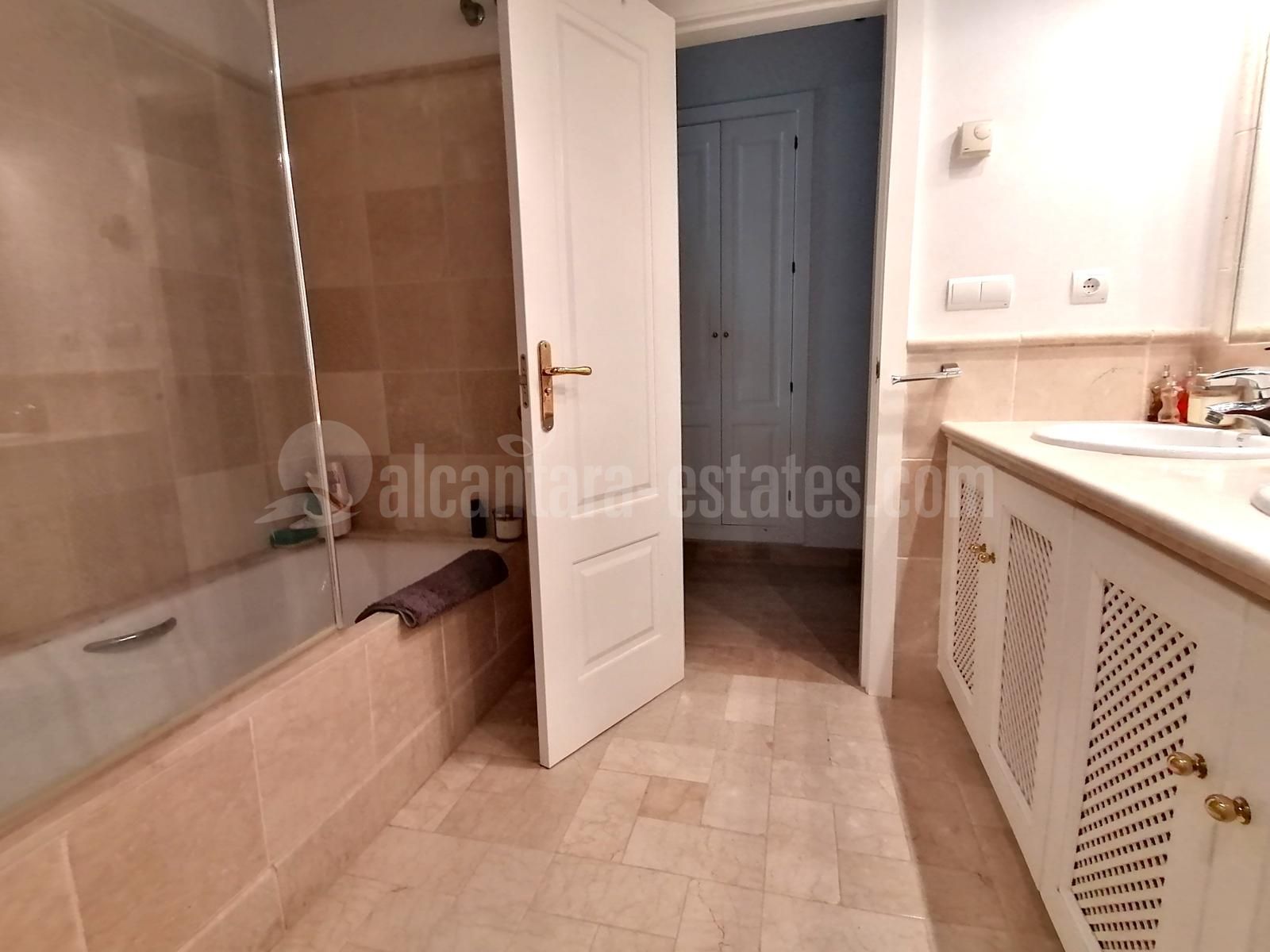 Studio in Rio Real, Marbella