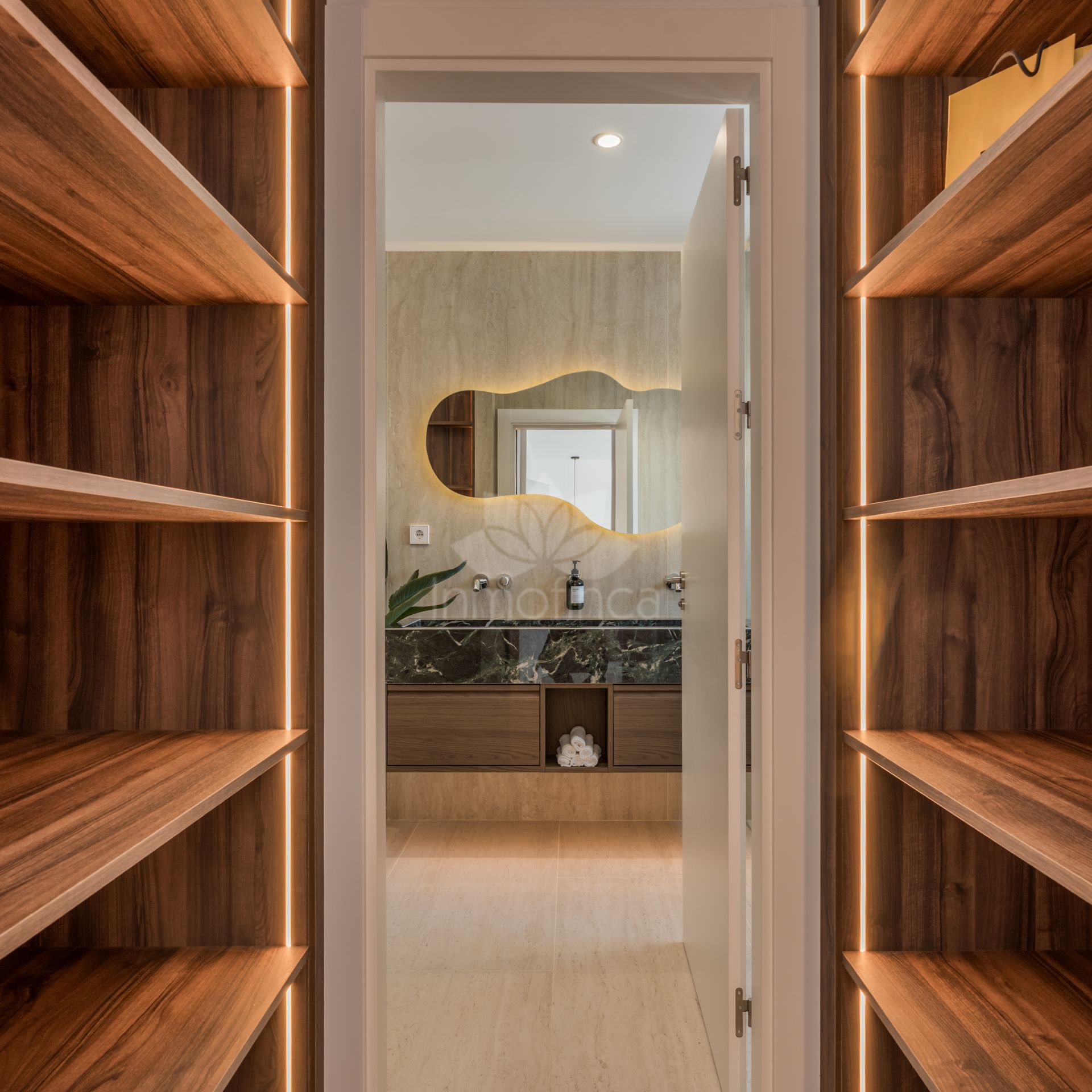 Atico Duplex en Los Naranjos Golf, Marbella